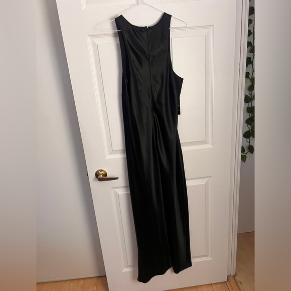 Steve Madden Elegant Black Satin Maxi Dress - Classic Sleeveless Slip - Picture 5 of 5